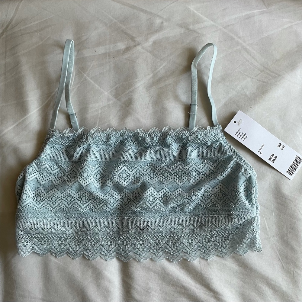 URBAN OUTFITTERS BRALETTE